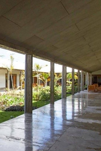 Residência das Irmãs com Capela, Gleno — 5